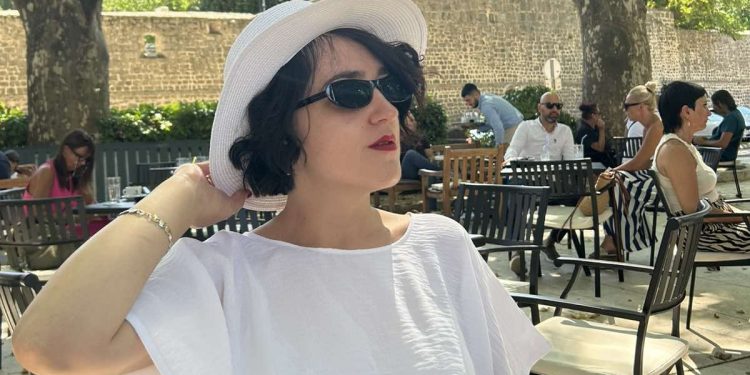 Amela Mustafić: Izbor pjesama iz zbirke u nastajanju